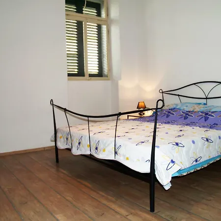 Appartement Lolov