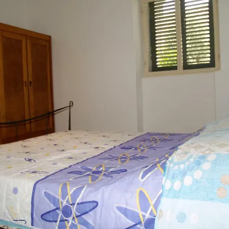 Lolov Appartement *